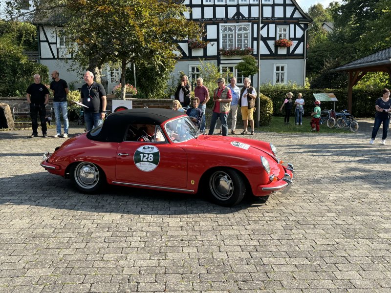 356-sc-cabrio-2024-oberhundem.jpeg